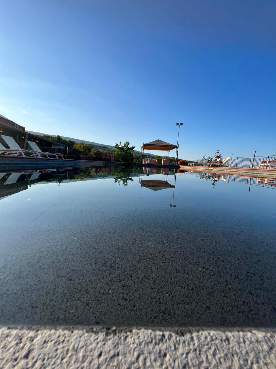 Le Case Del Merlo Turismo Rurale Milo Dış mekan fotoğraf